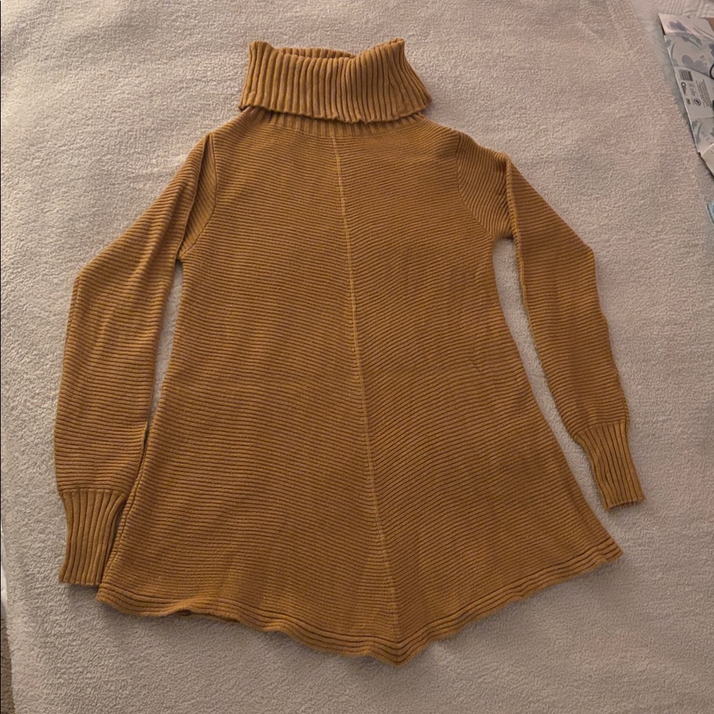 Renuar Tunic Sweater